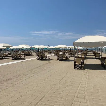 Stabilimento Balneare Citta Giardino - Casa Σπίτι διακοπών Βιαρέτζιο