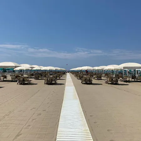 Stabilimento Balneare Citta Giardino - Casa Σπίτι διακοπών Βιαρέτζιο