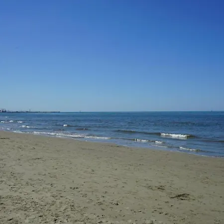 Stabilimento Balneare Citta Giardino - Casa Viareggio